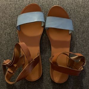 Brown Blue Nordstrom Flat Sandals Size 8